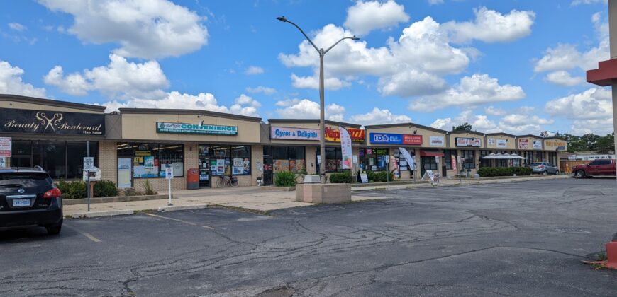 12 Units Commercial Plaza Windsor – Fully Leased