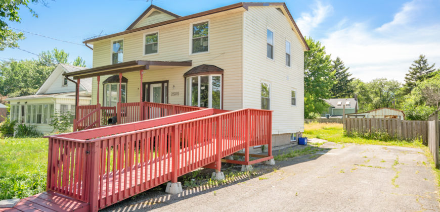4 Bedroom Detached – Fully Renovated – Niagara