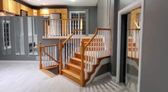 Fully Renovated 5 Bedroom Detached Home – Windsor